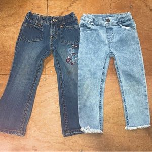 2 Pairs of Size 3T Denim Jeans GUC
